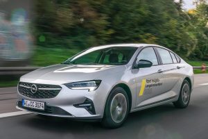 Opel-Insignia-2.095-km-(1)
