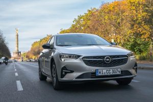 Opel-Insignia-2.095-km-(4)