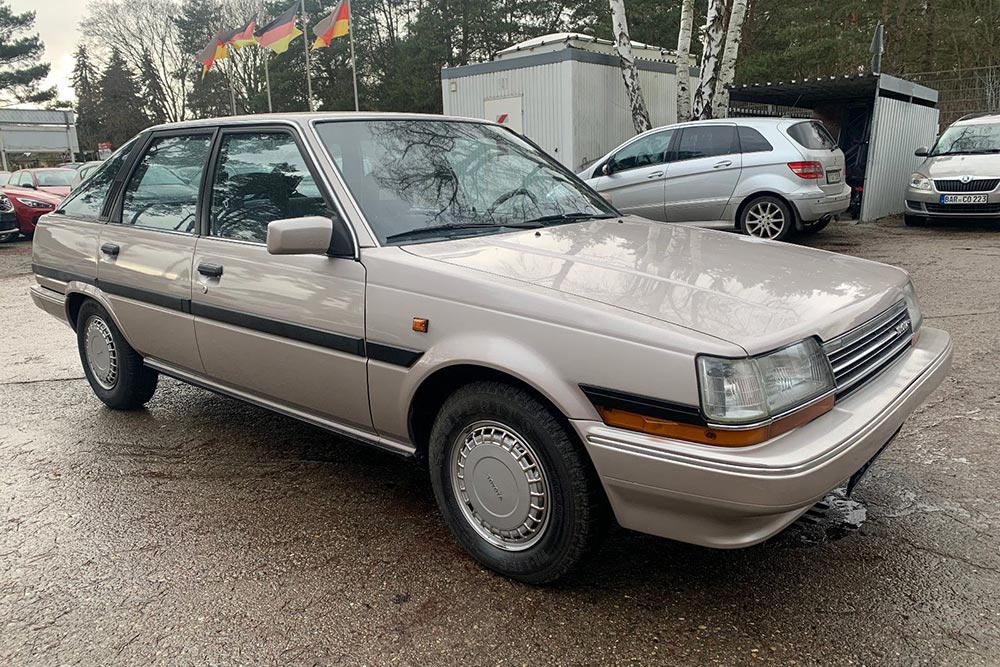 https://autogreeknews.gr/wp-content/uploads/2023/04/Toyota-Carina-II-1987-1.jpg