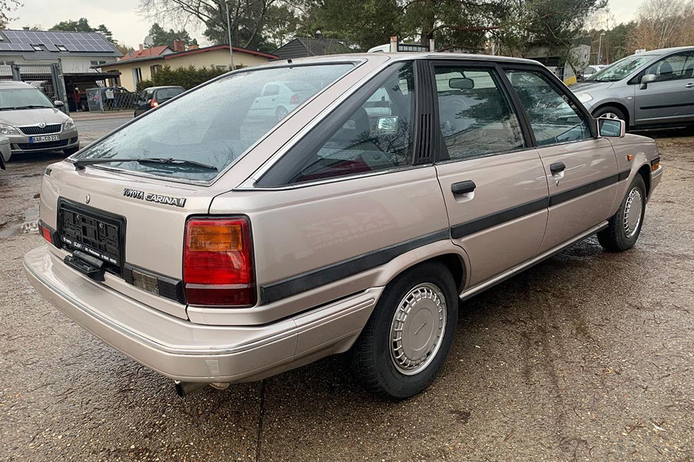 https://autogreeknews.gr/wp-content/uploads/2023/04/Toyota-Carina-II-1987-10.jpg