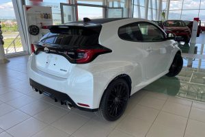 Toyota-GR-Yaris-aggelia-(7)