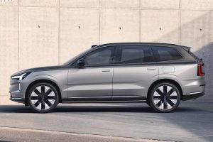 Volvo-EX90-Excellence-(8)