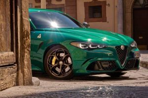 alfa-romeo-giulia-quadrifoglio-100deg-anniversario (3)