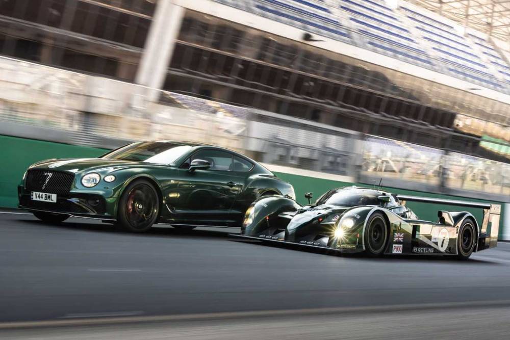 https://autogreeknews.gr/wp-content/uploads/2023/04/bentley-le-mans-collection-3.jpg