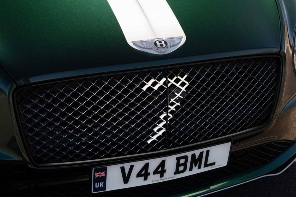 https://autogreeknews.gr/wp-content/uploads/2023/04/bentley-le-mans-collection-7.jpg