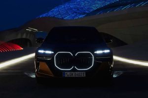 bmw-i7-m70-xdrive-2023 (1)