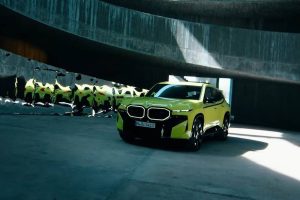bmw-xm-50e-meet-the-new-entry-level-version-of-the (6)