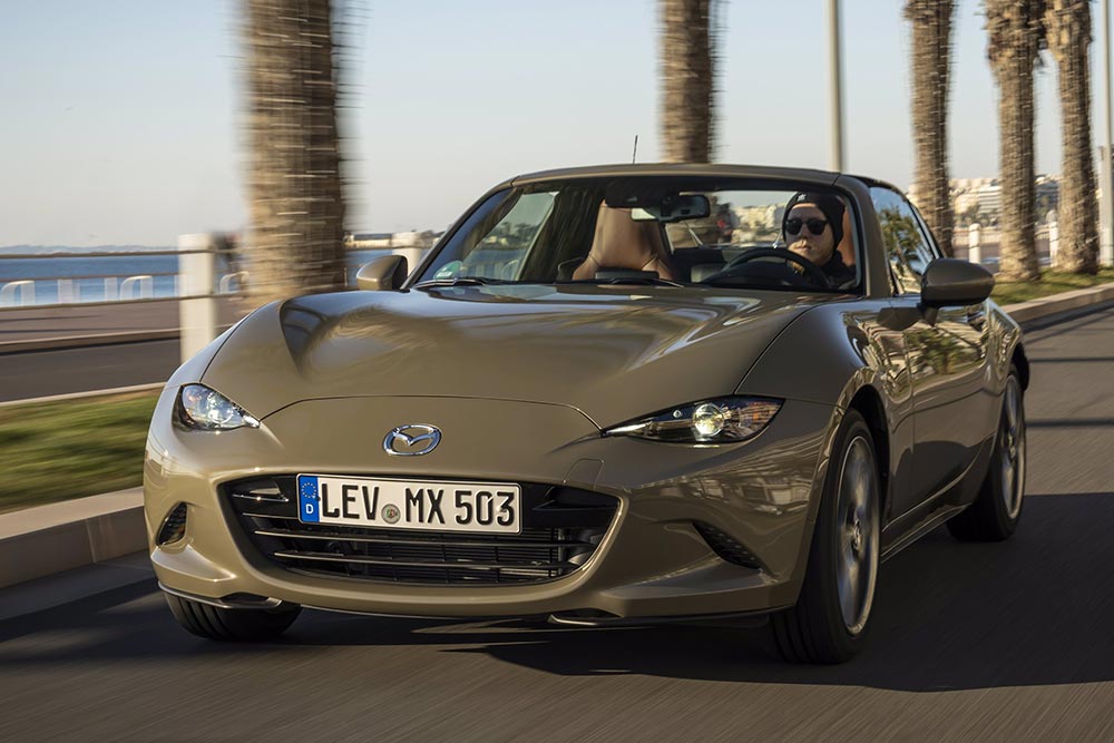 https://autogreeknews.gr/wp-content/uploads/2023/04/mazda_mx-5_2023-5.jpg