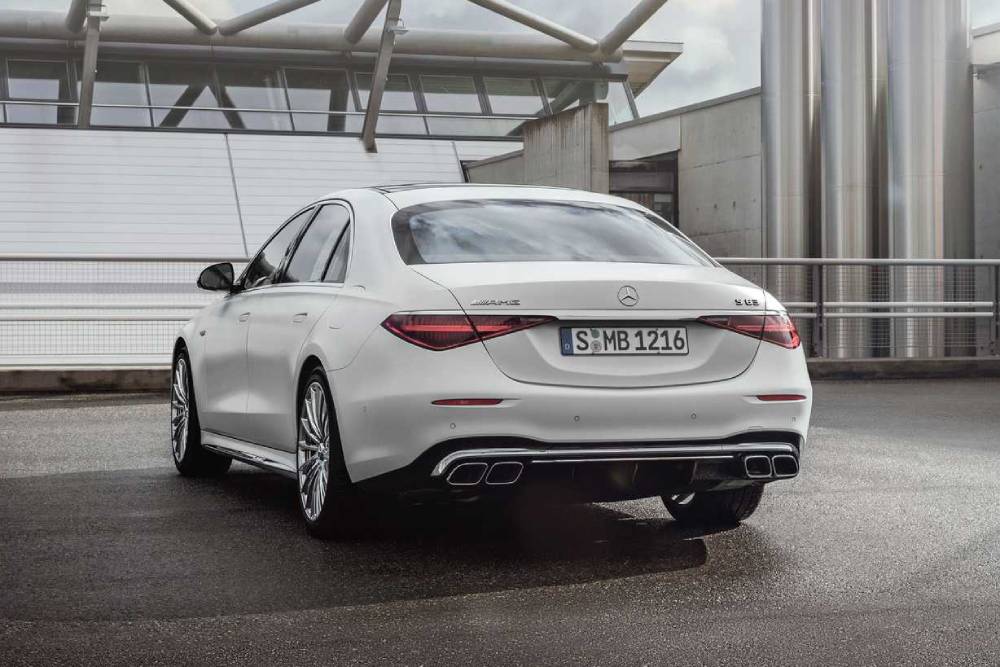 https://autogreeknews.gr/wp-content/uploads/2023/04/mercedes-amg-s-63-e-performance-edition-1-1.jpg