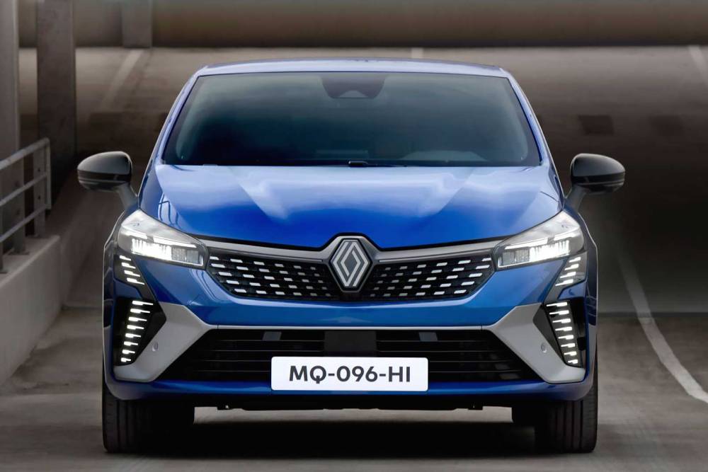 https://autogreeknews.gr/wp-content/uploads/2023/04/renault-clio-facelift-2023-1.jpg