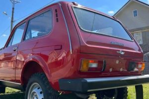 1980-Lada-Niva-Time-Capsule-6