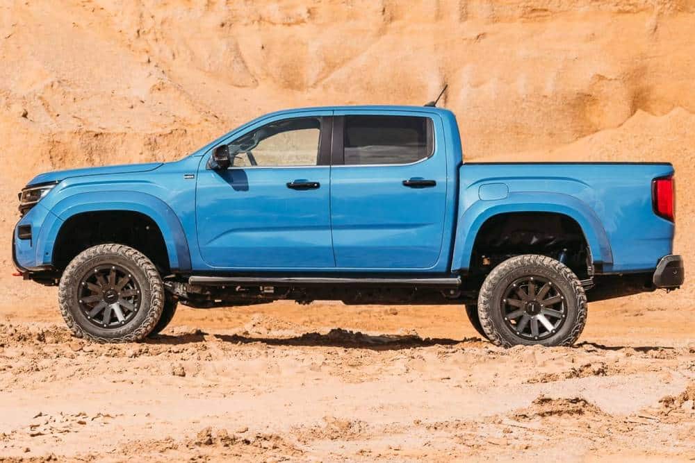 https://autogreeknews.gr/wp-content/uploads/2023/05/2023-VW-Amarok-V6-Delta-4x4-Beast-6s.jpg