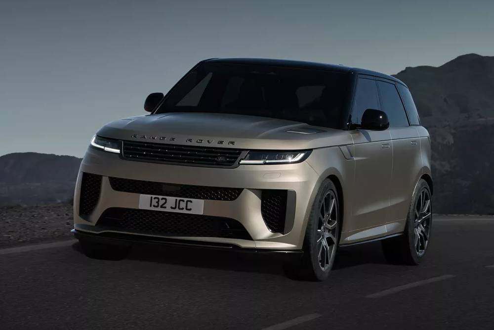 https://autogreeknews.gr/wp-content/uploads/2023/05/2024-Range-Rover-Sport-SV-00002.jpg