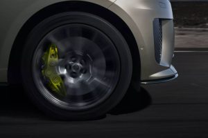 2024-Range-Rover-Sport-SV-00004