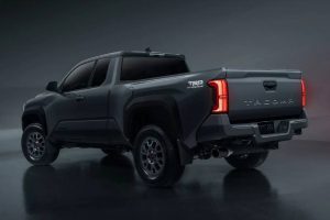 2024-Toyota-Tacoma-TRD-PreRunner-518-4