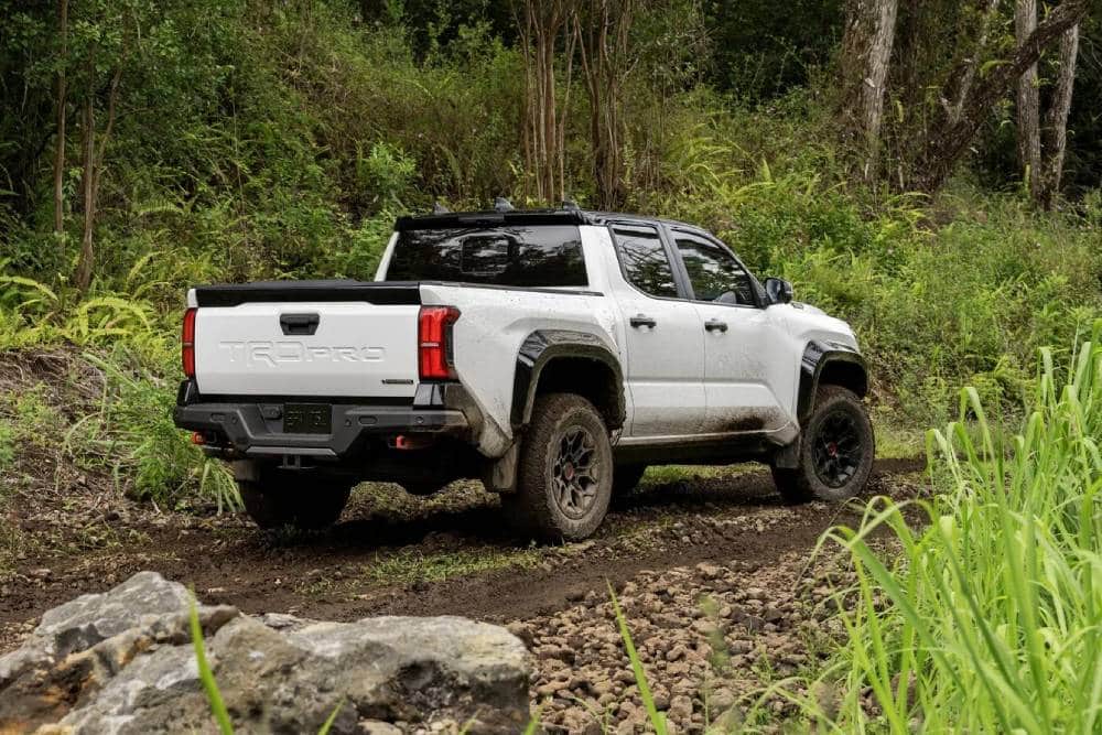 https://autogreeknews.gr/wp-content/uploads/2023/05/2024-Toyota-Tacoma-TRD-Pro-518-21.jpg