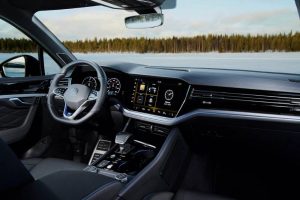 2024-VW-Touareg-Teaser-120