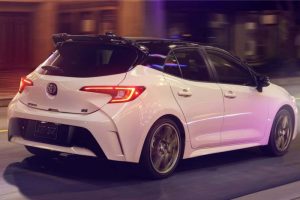 2024-toyota-corolla-nightshade-special-edition (6)