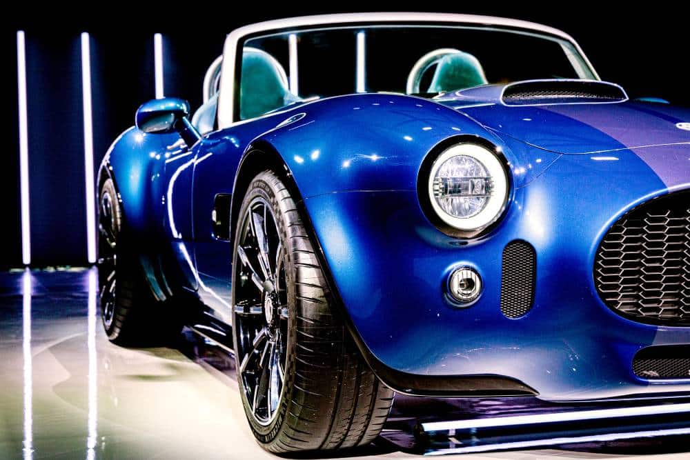 https://autogreeknews.gr/wp-content/uploads/2023/05/AC-Cobra-GT-Roadster-front-grille.jpg