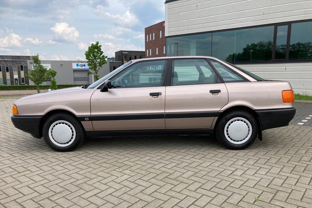 https://autogreeknews.gr/wp-content/uploads/2023/05/Audi-80-1987-9.jpg