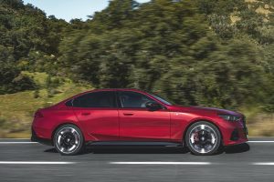 BMW-5-Series-2023-(2)