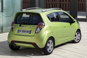 Chevrolet-Spark-2010-(4)