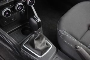 Dacia-Duster-1.3-150-EDC-2023-(23)