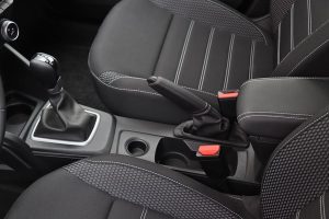 Dacia-Duster-1.3-150-EDC-2023-(24)