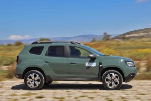 Dacia-Duster-1.3-150-EDC-2023-(9)