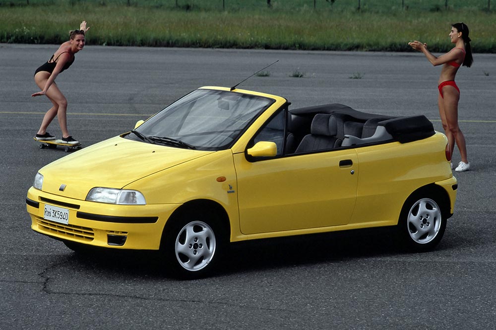 https://autogreeknews.gr/wp-content/uploads/2023/05/Fiat-Punto-1993-2.jpg