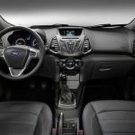 Ford-EcoSport-2014-(4)