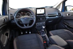 Ford-EcoSport-2017-(4)