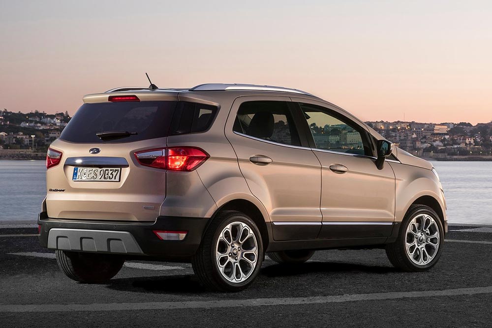 https://autogreeknews.gr/wp-content/uploads/2023/05/Ford-EcoSport-2017-7.jpg