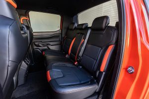 Ford-Ranger-Raptor-2023-(16)
