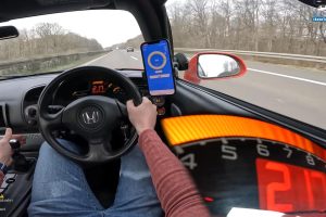 Honda-S2000-acceleration