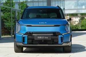 Kia-EV9-GT-Line-(2)
