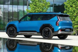Kia-EV9-GT-Line-(4)