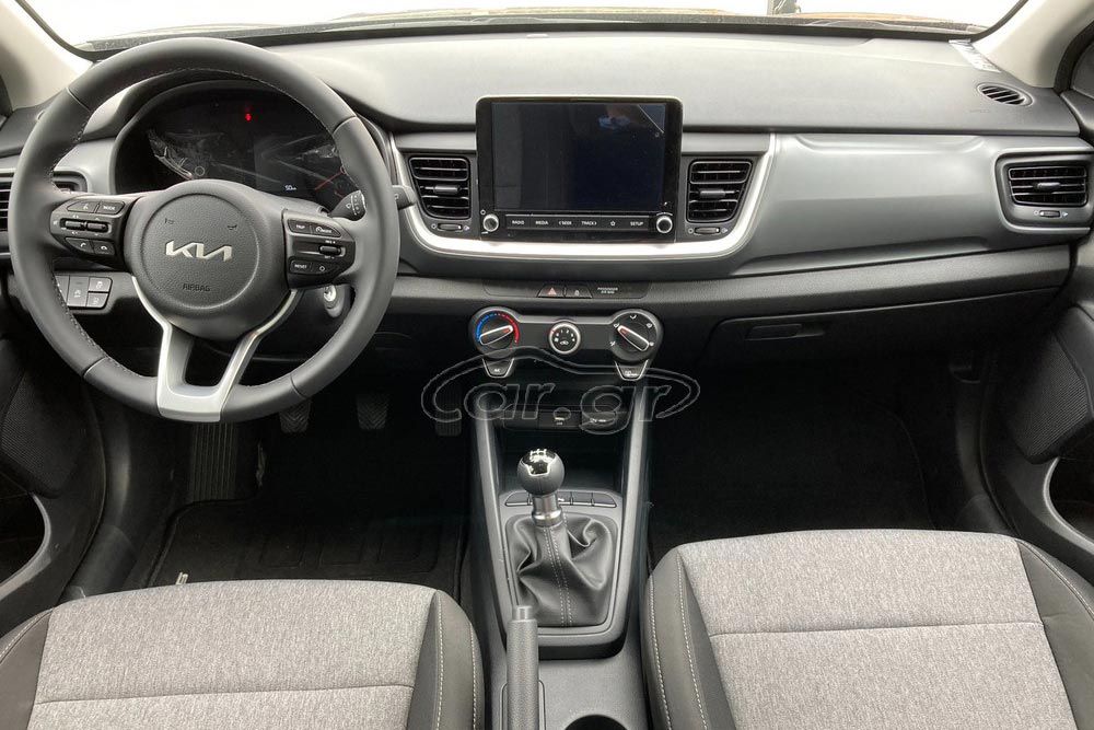 https://autogreeknews.gr/wp-content/uploads/2023/05/Kia-Stonic-etoimoparadota-7.jpg