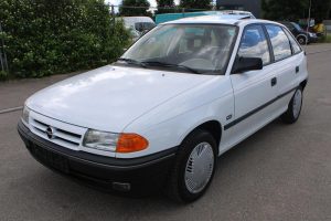 Opel-Astra-1992-(1)
