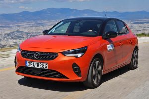 Opel-Corsa-e-kinisi