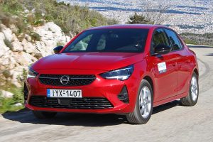 Opel-Corsa-kinisi