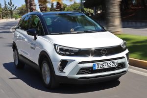 Opel Crossland 1.2 130 auto (1)