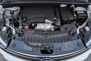 Opel-Crossland-1.2-130-auto-(17)