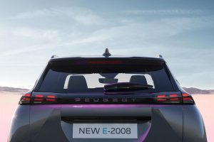PEUGEOT_E-2008-2023-(6)
