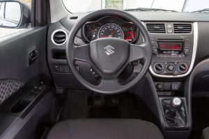 Suzuki-Celerio-2015-(4)