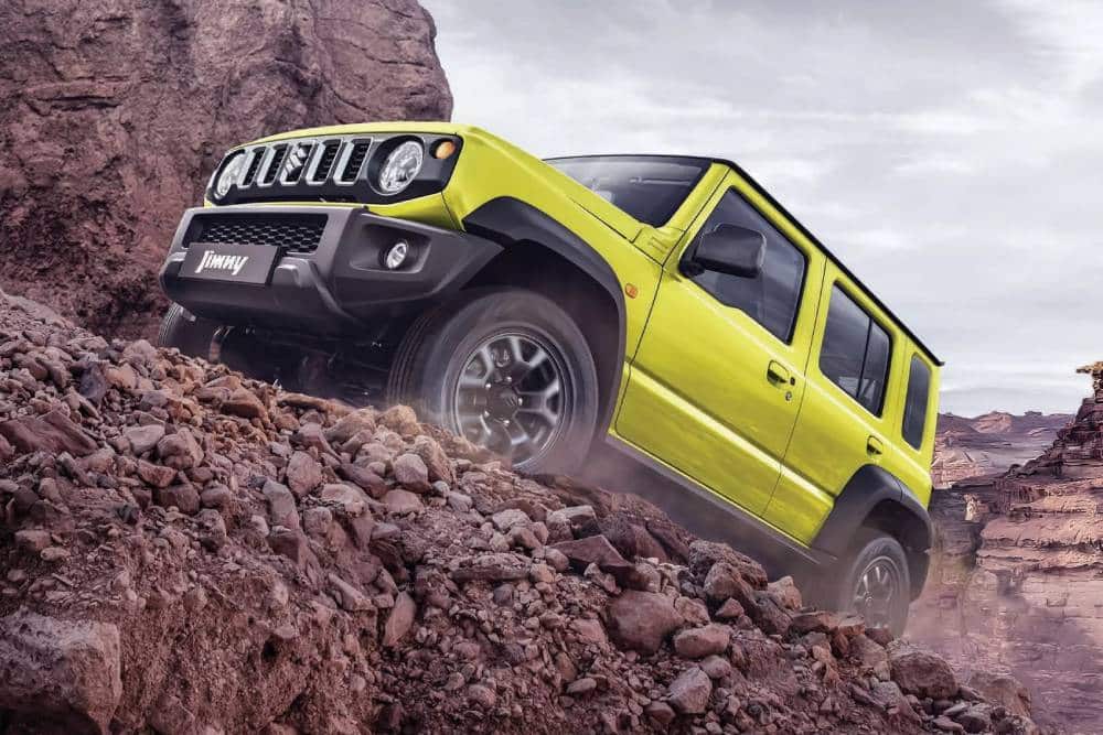 https://autogreeknews.gr/wp-content/uploads/2023/05/Suzuki-Jimny-5-Door-4s.jpg