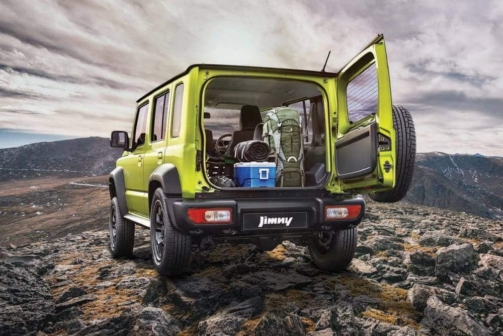 https://autogreeknews.gr/wp-content/uploads/2023/05/Suzuki-Jimny-5-Door-6.jpg