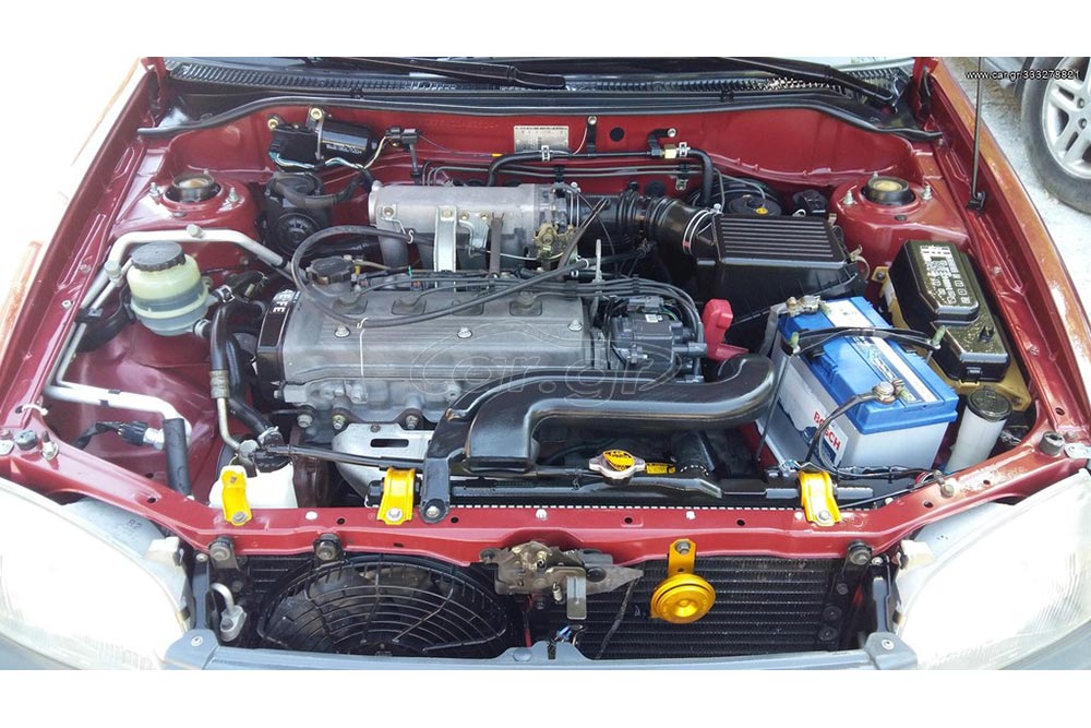https://autogreeknews.gr/wp-content/uploads/2023/05/Toyota-Starlet-1998-10.jpg
