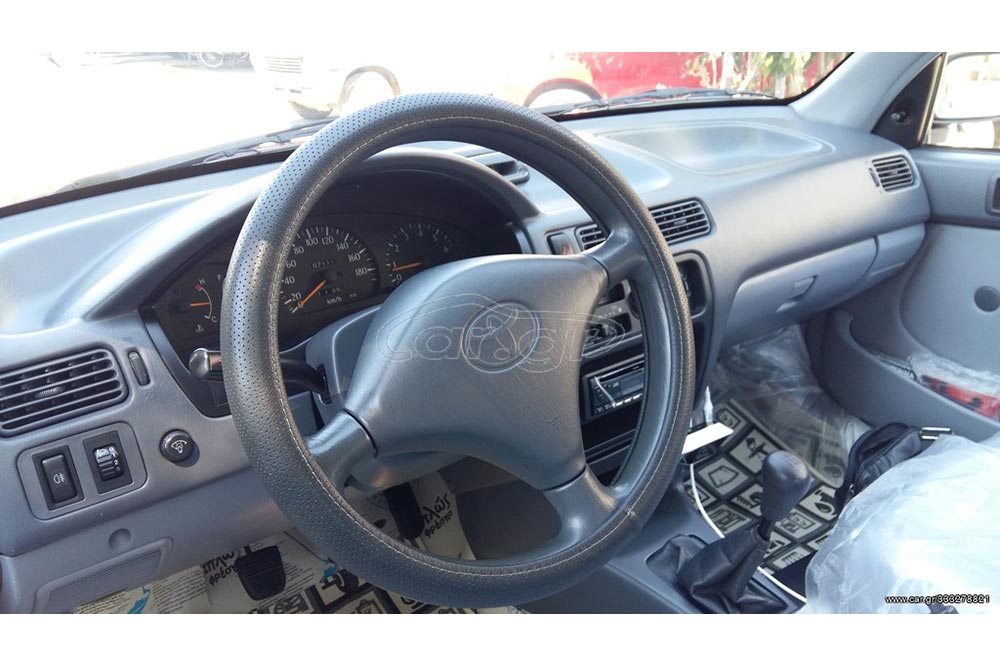 https://autogreeknews.gr/wp-content/uploads/2023/05/Toyota-Starlet-1998-13.jpg