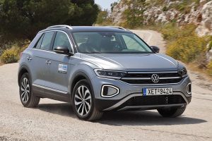 VW-T-Roc-strofi